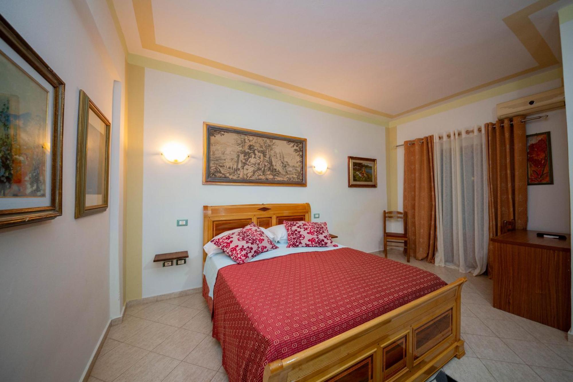 Hotel "San Saena " Radhime Ngoại thất bức ảnh